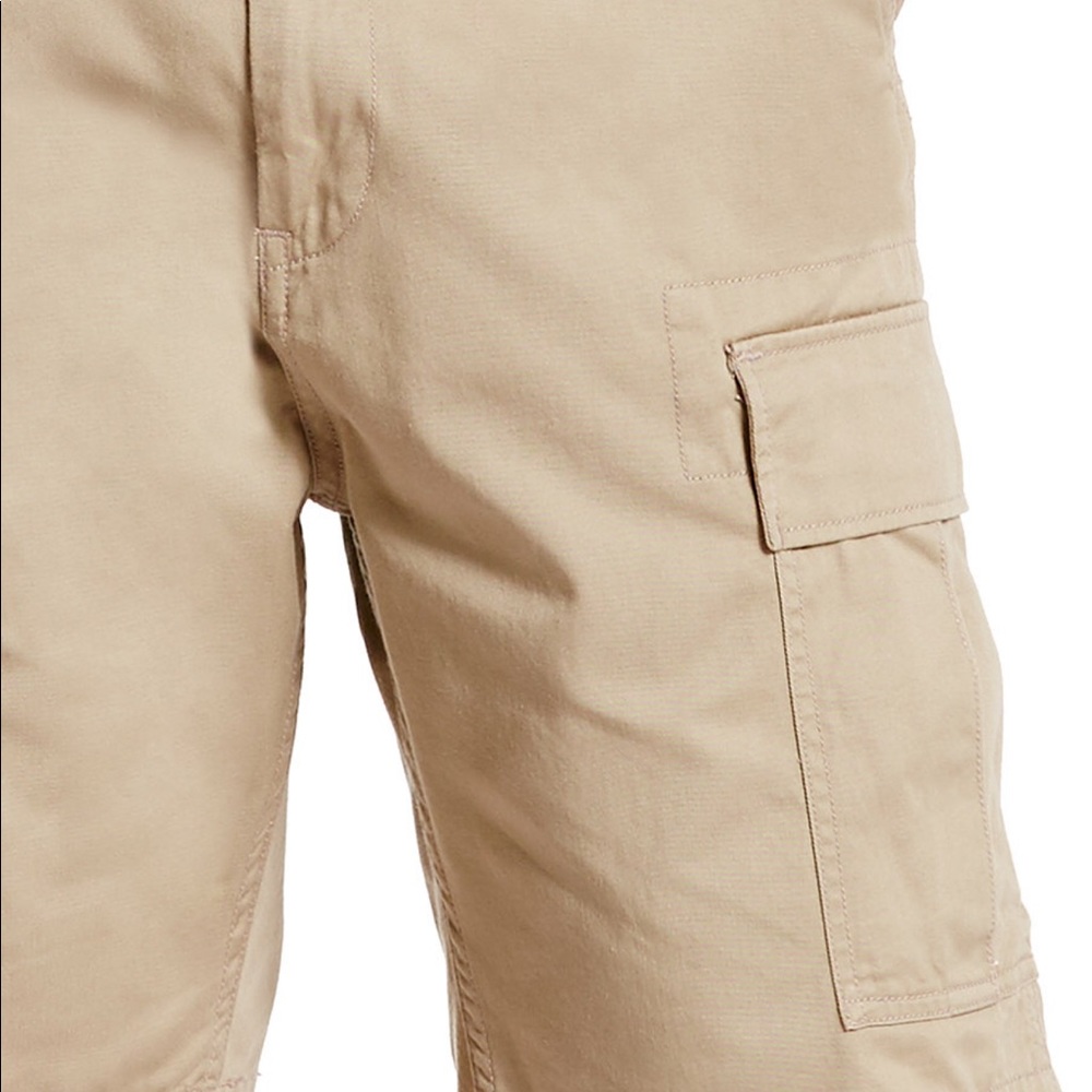Levi’s Men’s Carrier Loose-fit Cargo Shorts - Picture 4 of 5
